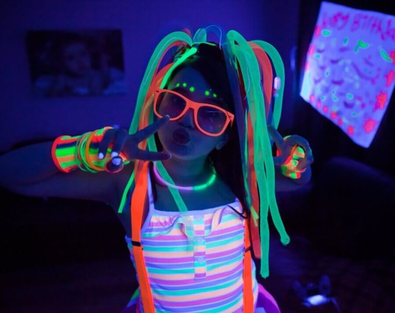 Junior-Glow-Party