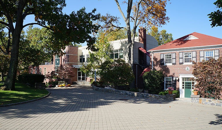 Schedule an Upcoming Tour Today! - ESF Summer Camps | Riverdale Country School