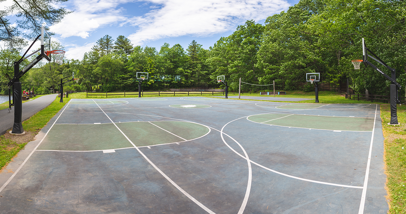 IHC Outdoor Courts 